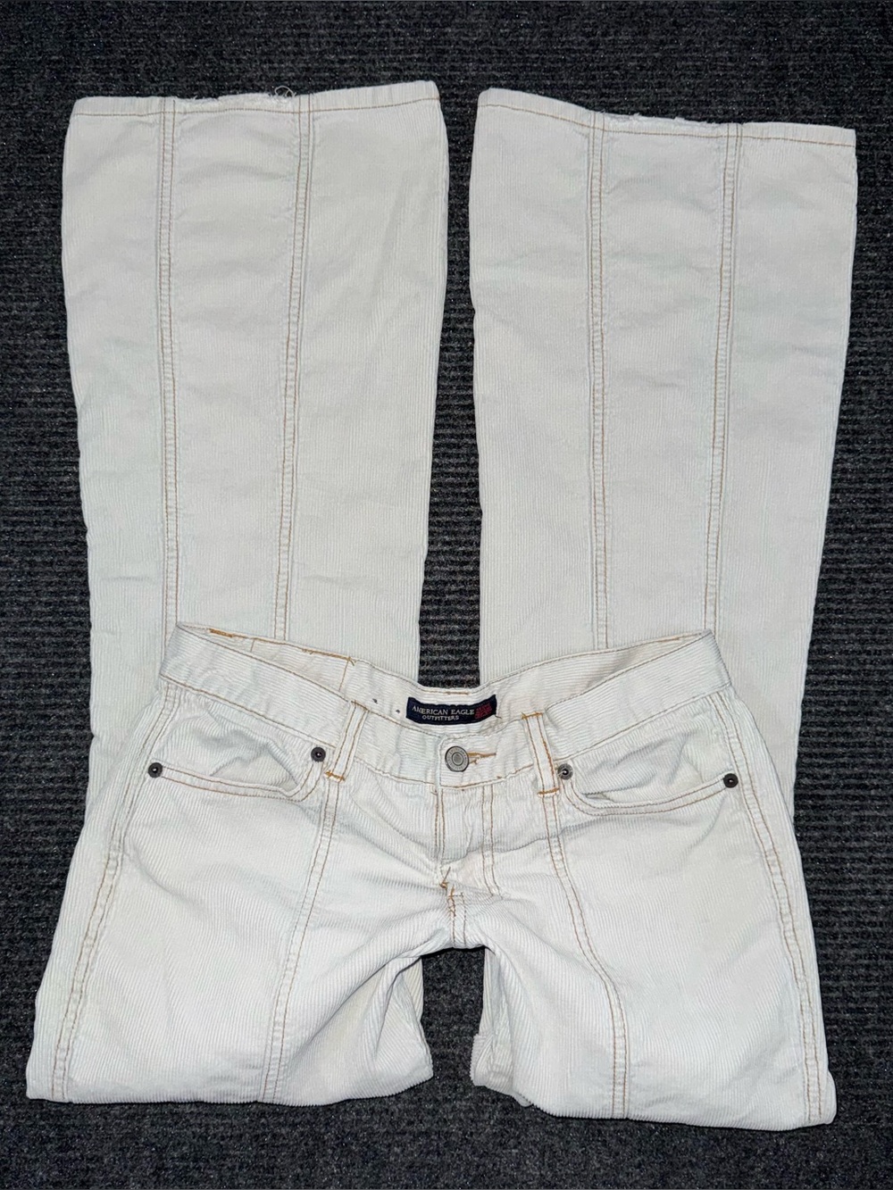 Vintage American Eagle Low Rise Women's Corduroy Flare Jeans Seamed Sz 6 Grunge
